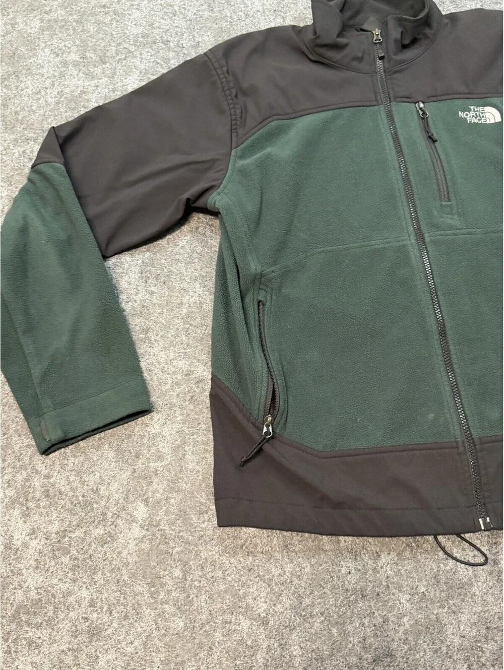 North Face Men’s Windstopper Fleece Soft Shell Jacket Medium Green Black